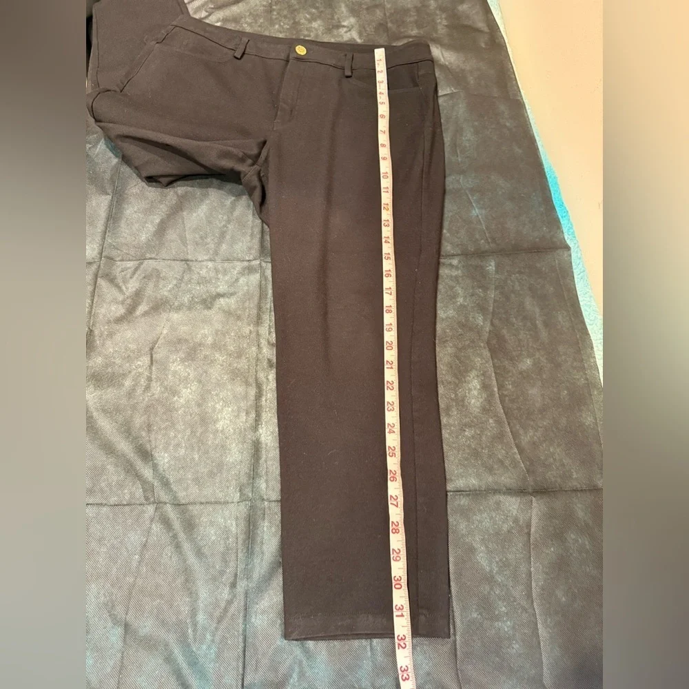 🔥Michael Kors Classic Black Women's Jeans Sz 12 EUC🔥
